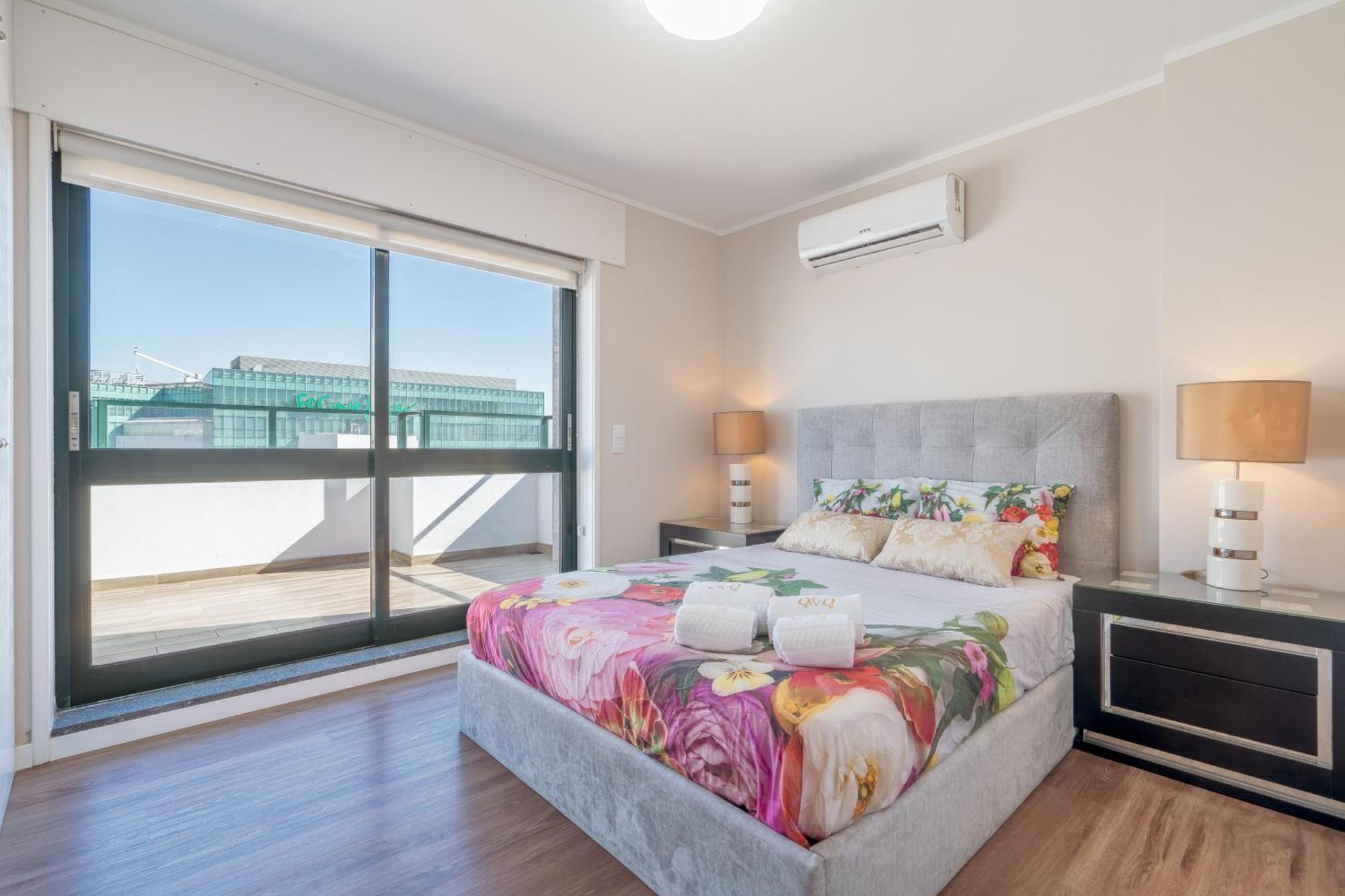Gaia Terrace Apartamento Qian 2Br Ac L Free Parking ヴィラ・ノヴァ・デ・ガイア エクステリア 写真